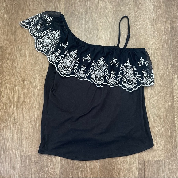 Maurices Black and White Lace Off-Shoulder Blouse - Picture 4 of 6